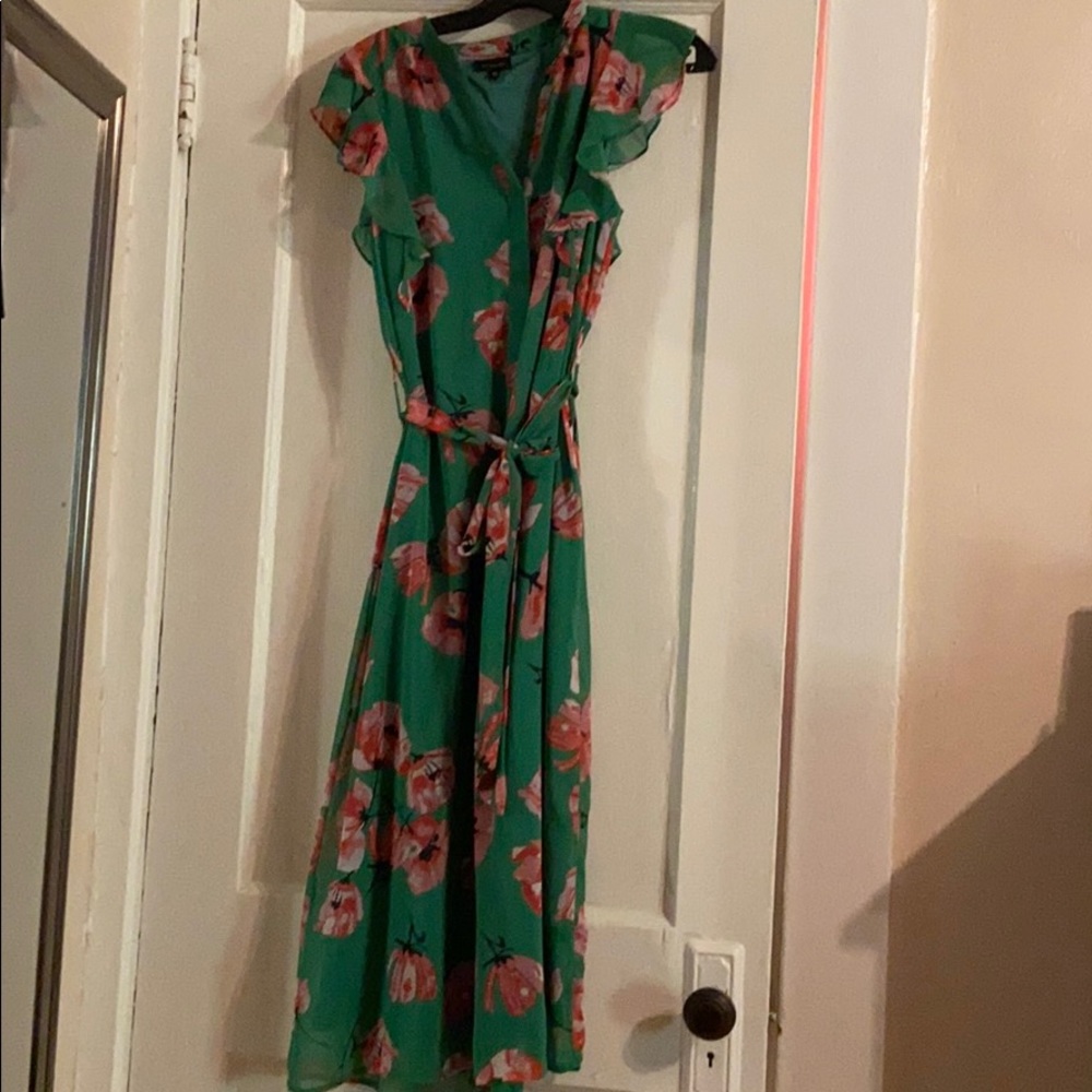 Who What Wear midi dress in poppy print